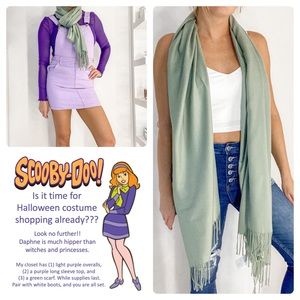 H&M lightweight green scarf